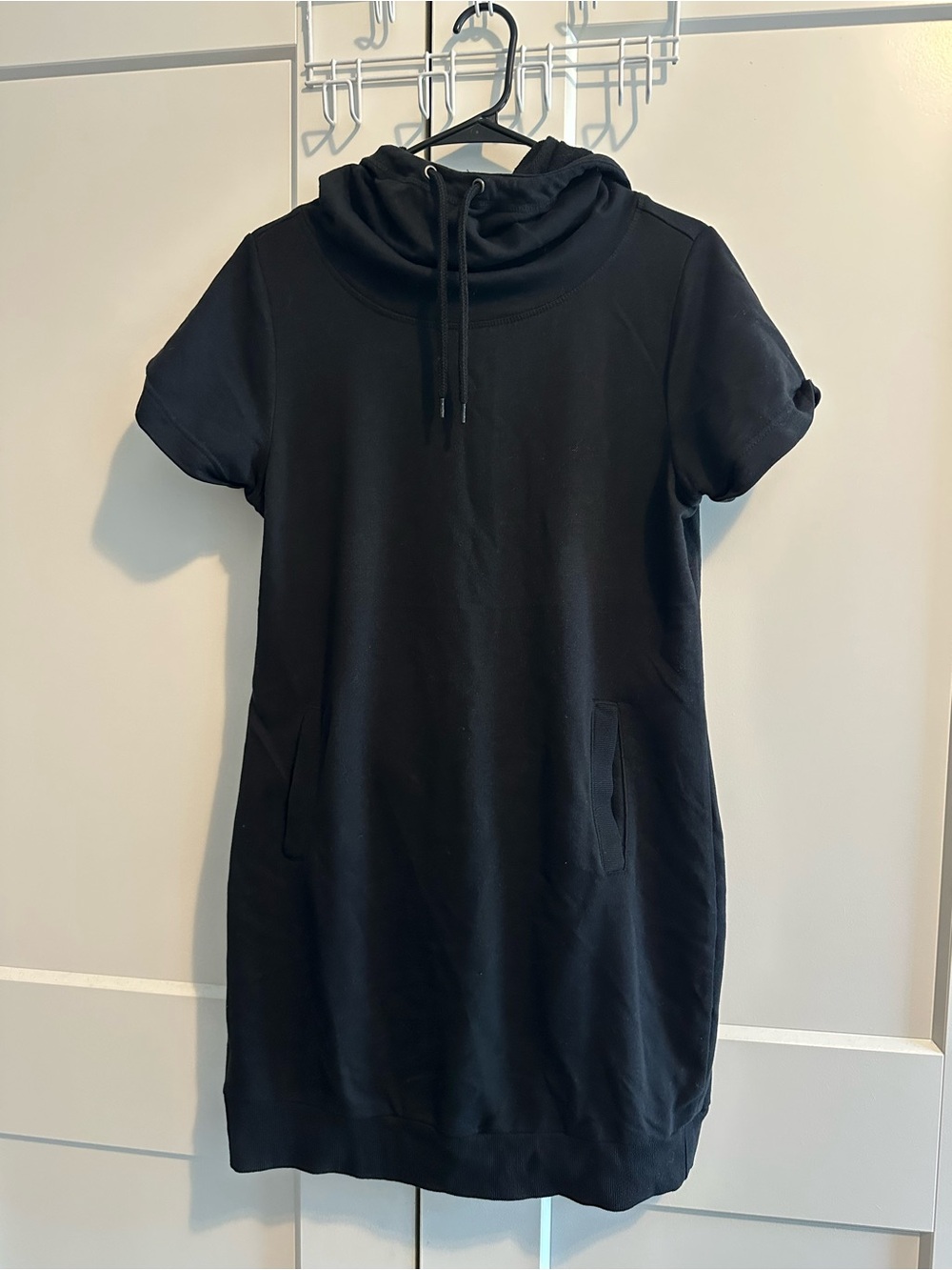 Black Short-Sleeve Hoodie Dress - Women